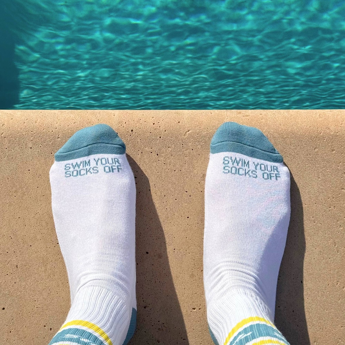 FINIS Retro Crew Socks - Image 3