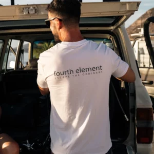 Men’s Escape the Ordinary T-Shirt — White (L25MFELOGOWHT) – Fourth Element