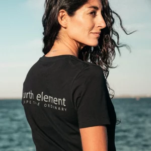 Women’s Escape the Ordinary T-Shirt — Black (L25WFELOGOBK) – Fourth Element